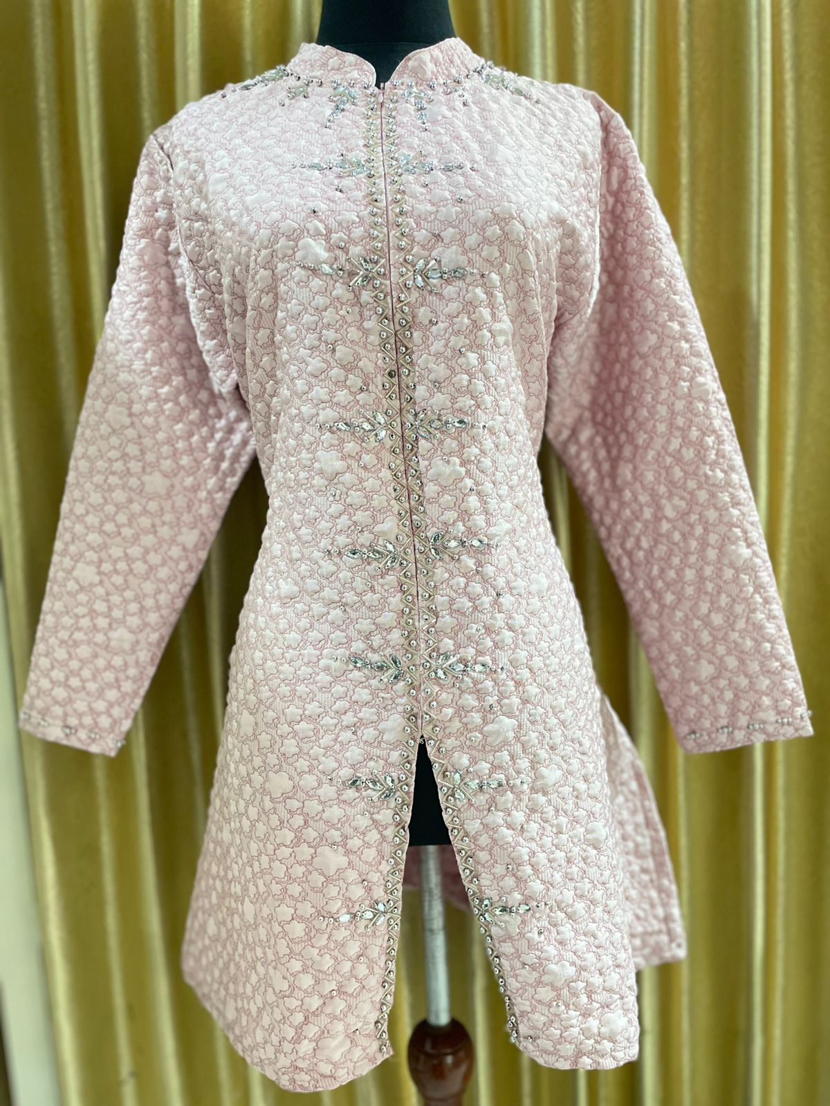 Kebaya Tunik Pink Jaguard