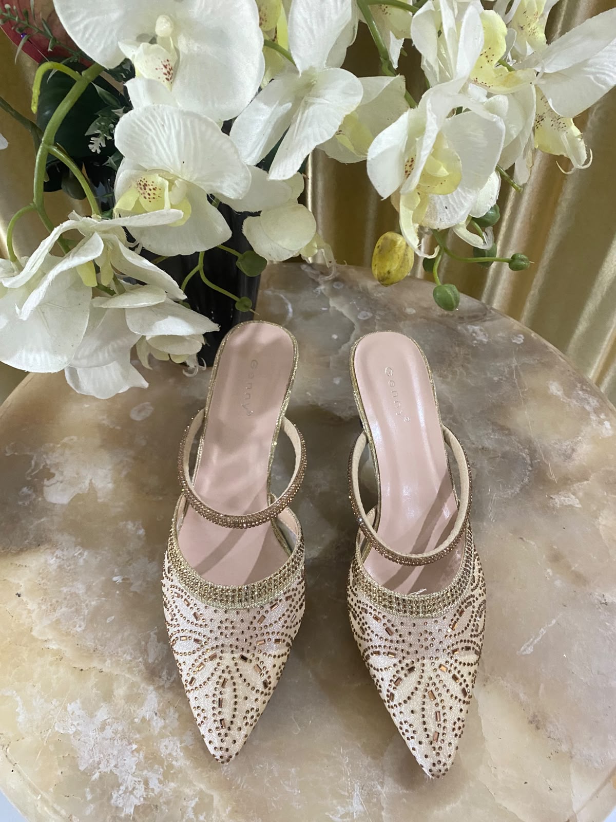 Heels GN24 Gold Blink Slip On
