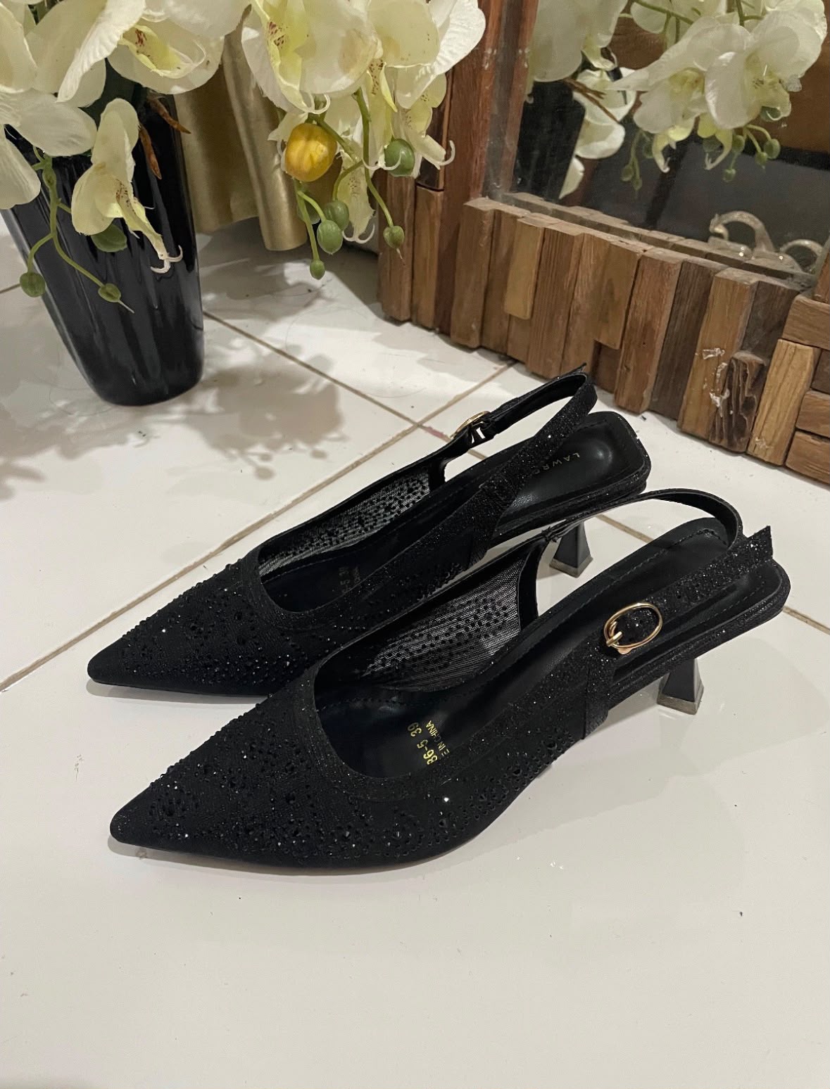Heels LWRN 03 Blink Black