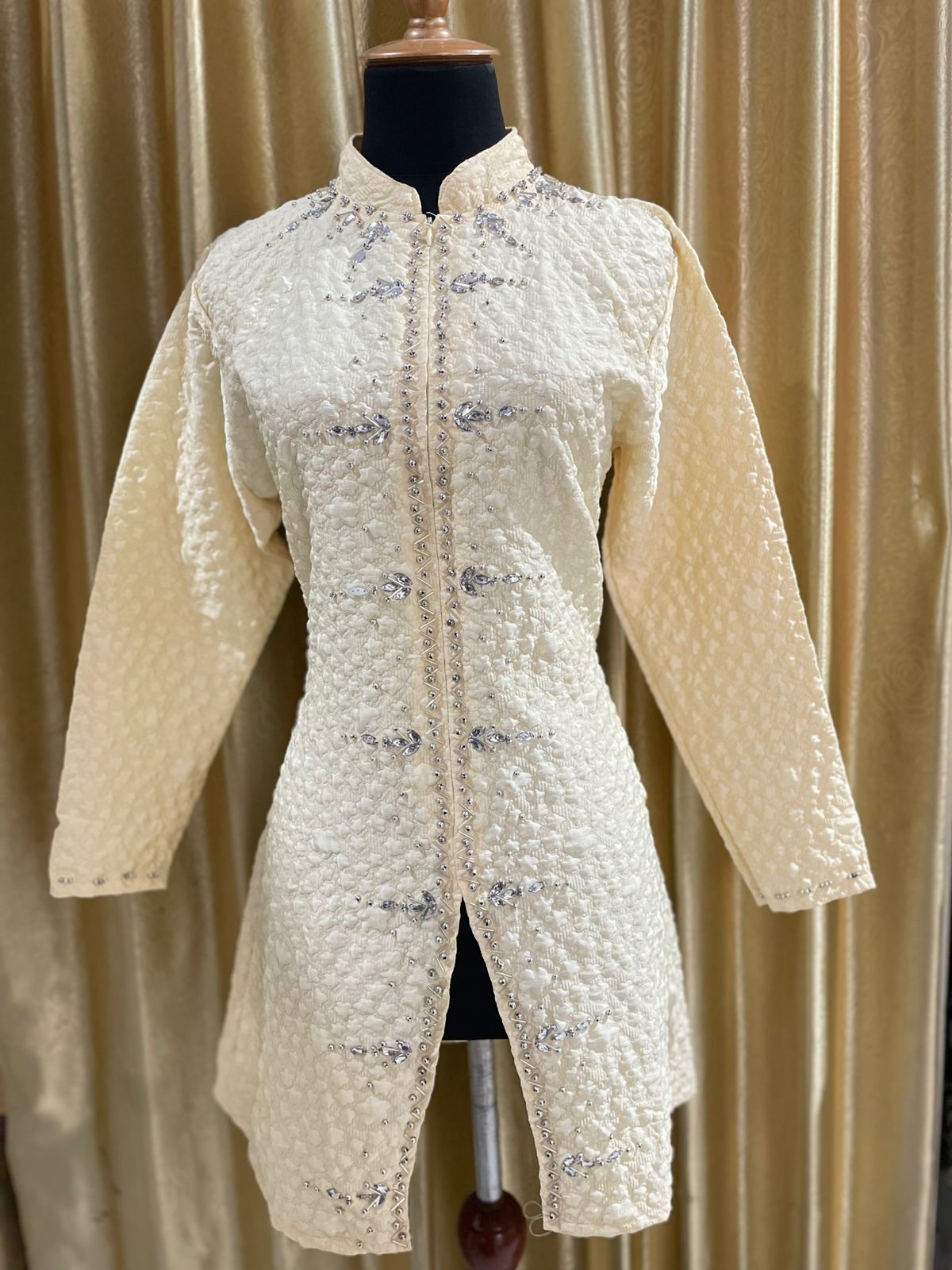 Kebaya Tunik Butter Yellow Jaguard