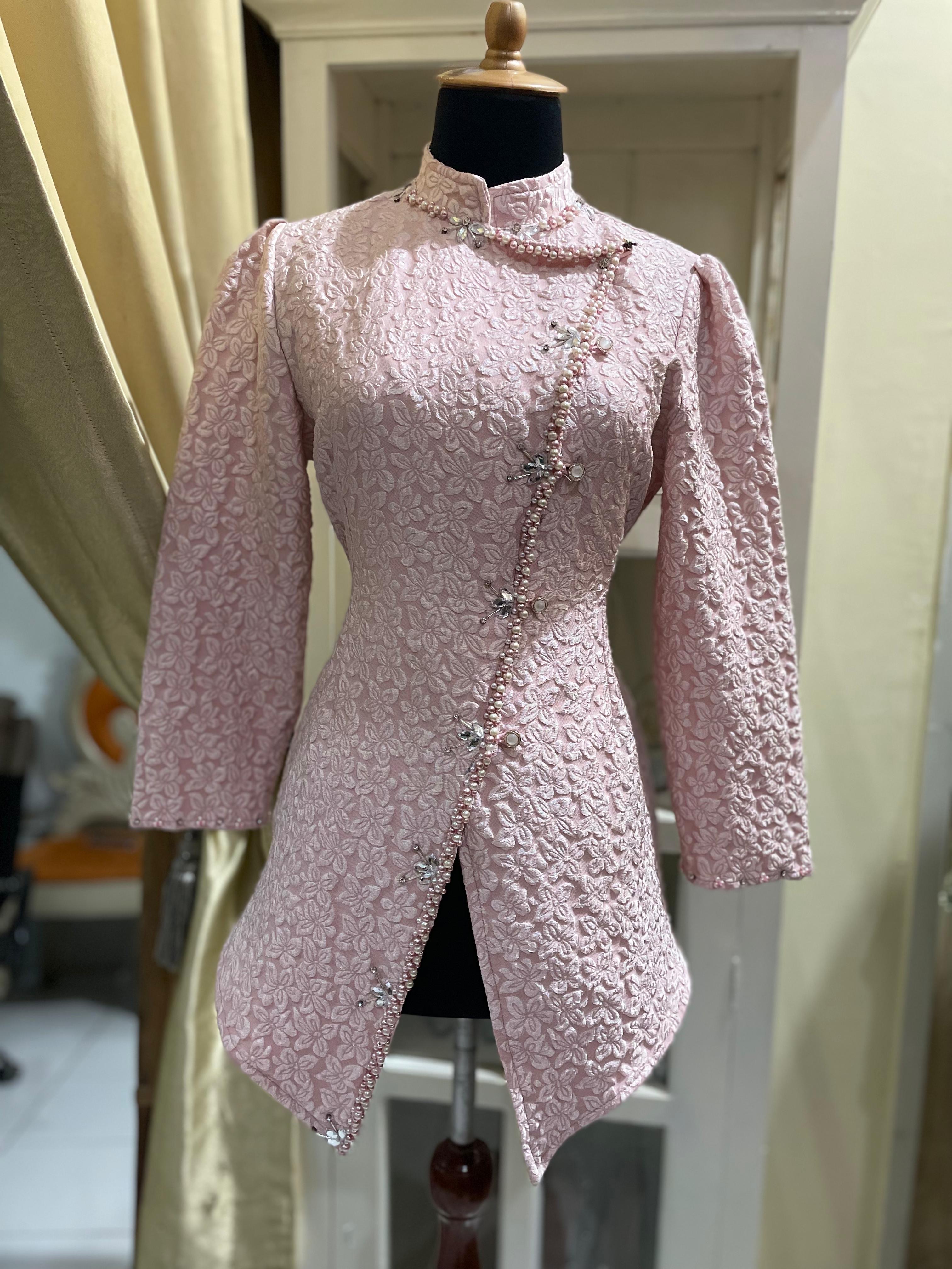 Kebaya janggan pink