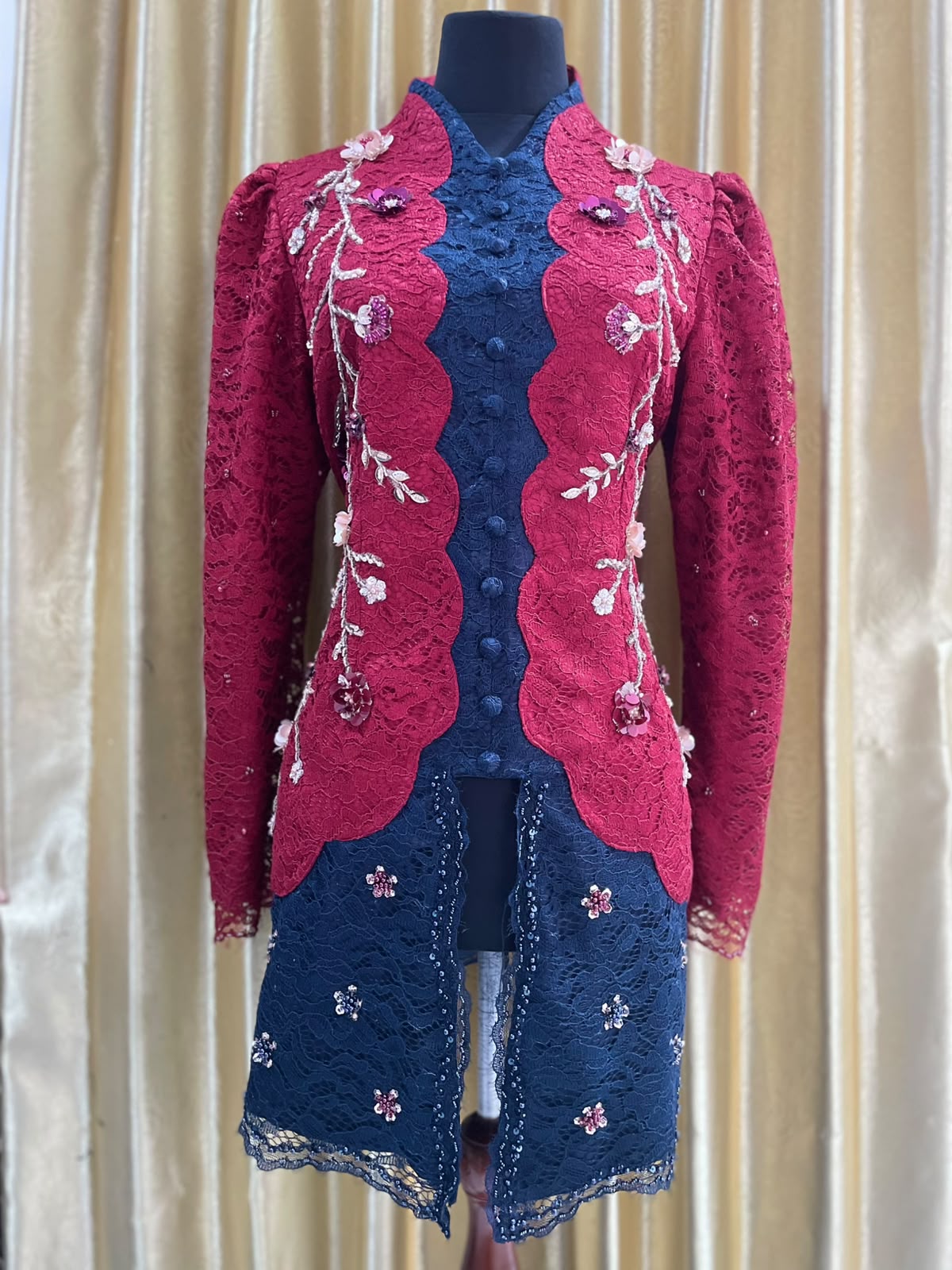 Kebaya Mix Maroon-Navy Premium
