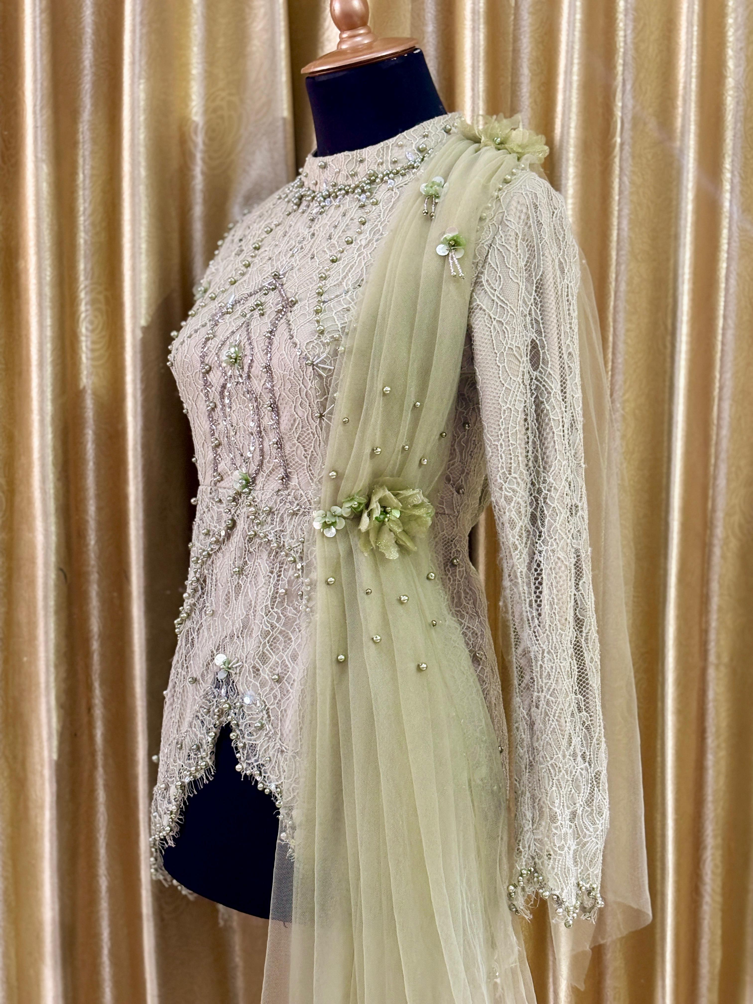 Kebaya Chantily Sage Prem