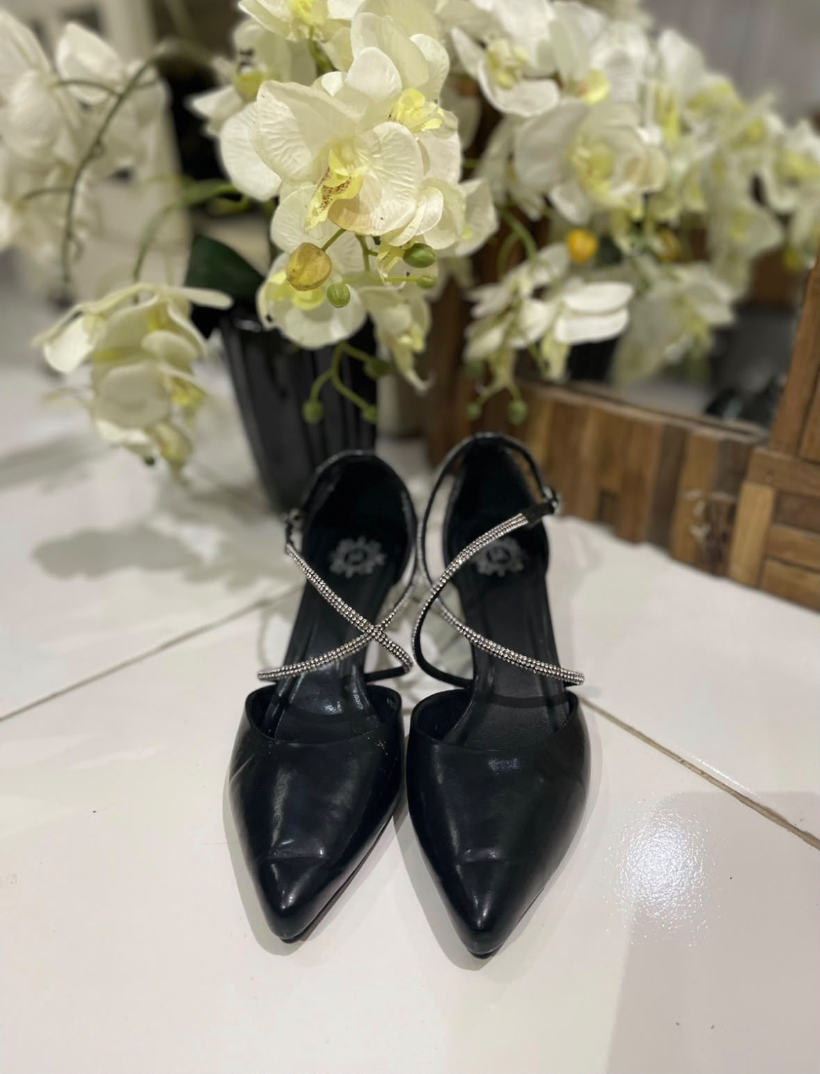 Heels YK silang