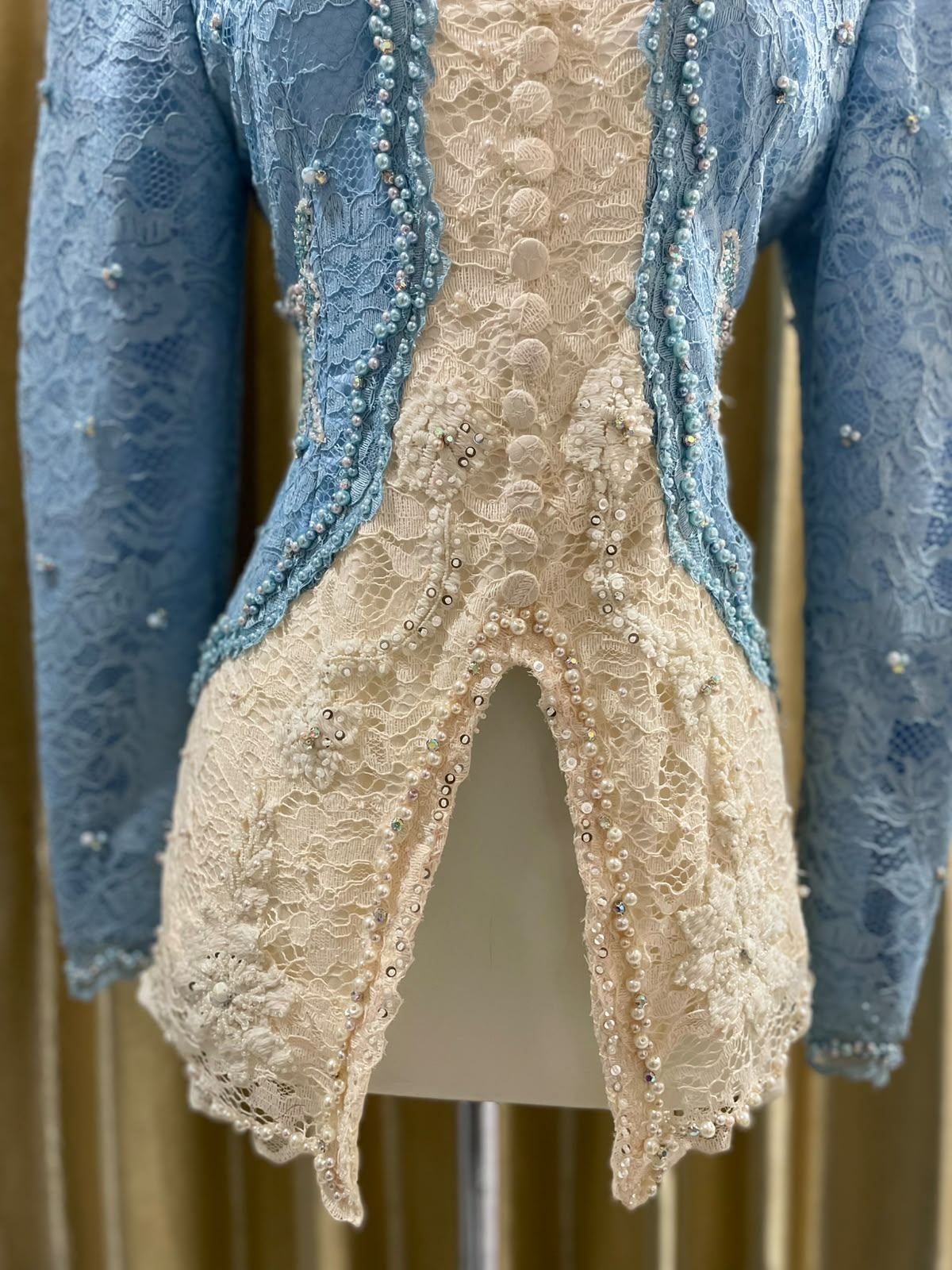 Kebaya Mix Biru-Butter Yellow Premium