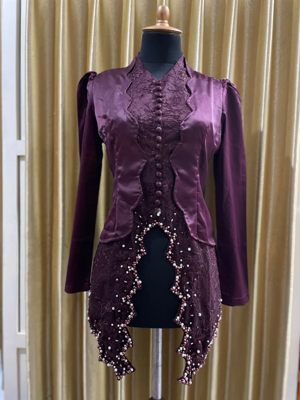 Kebaya Burgundy Satin Premium