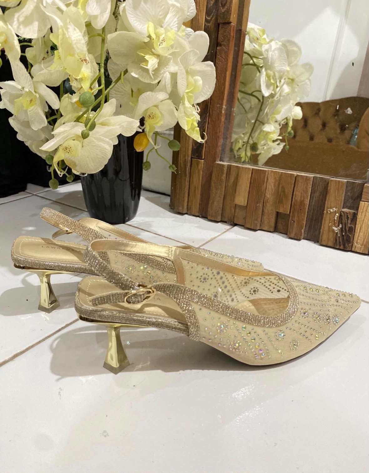 Heels LWRN blink gold